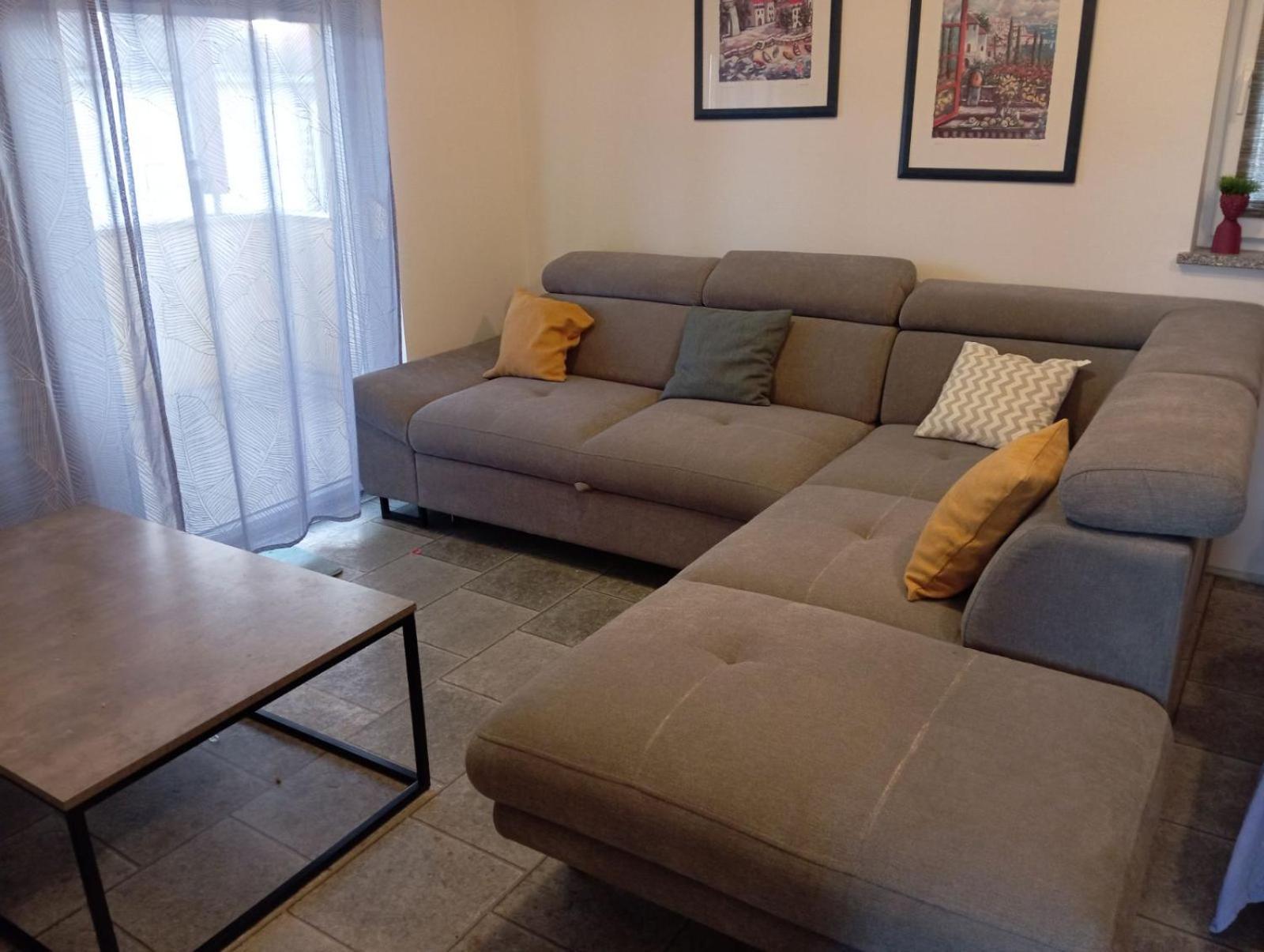 Apartman Olic Ražanac Exterior foto